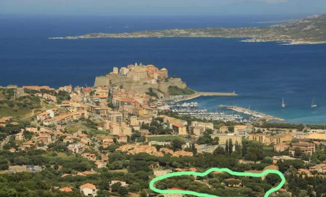 Grand meublé, Calvi, Clos San Michele